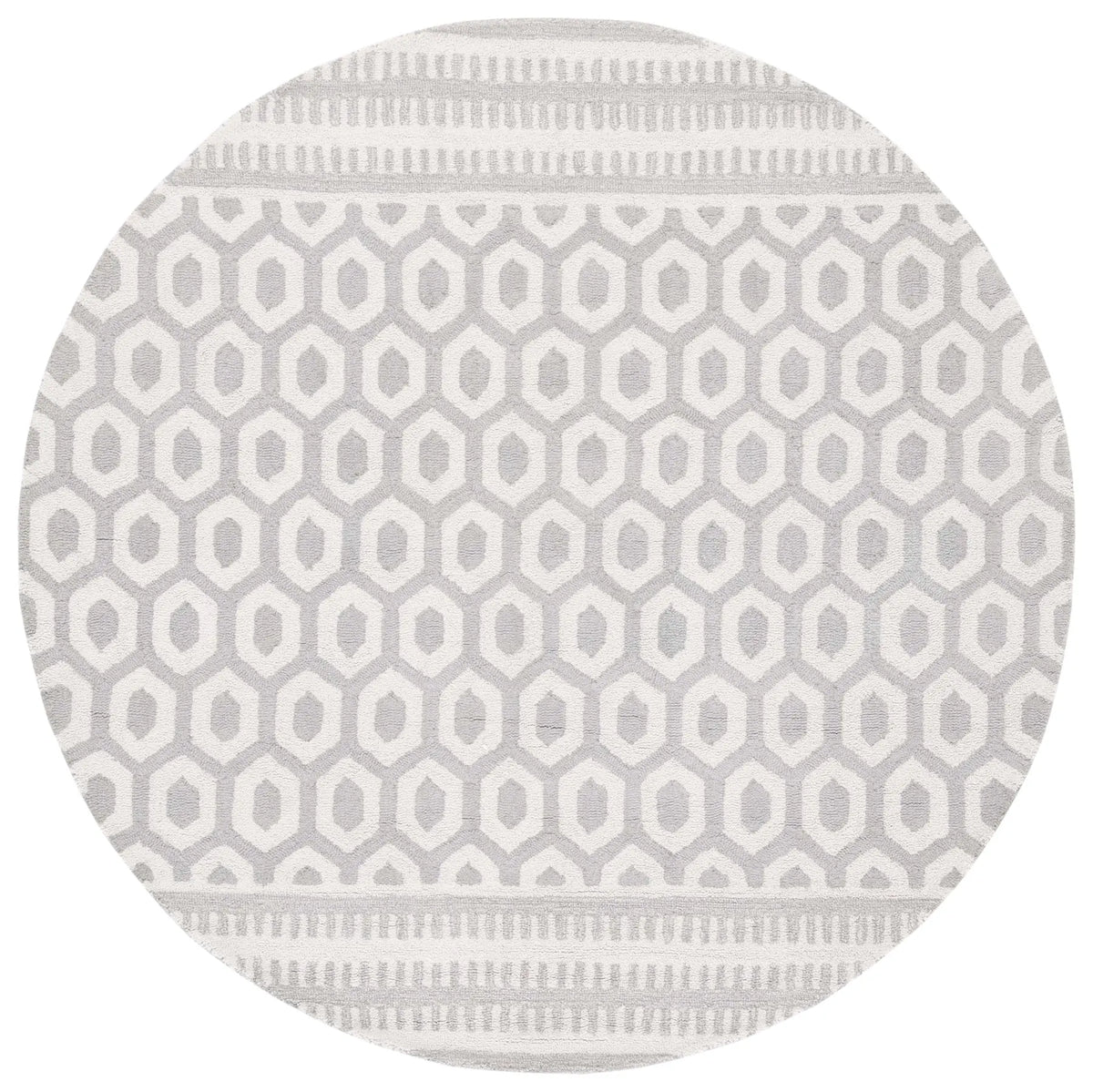 Safavieh Capri 6'-0" x 6'-0" Rug in Ivory / Grey