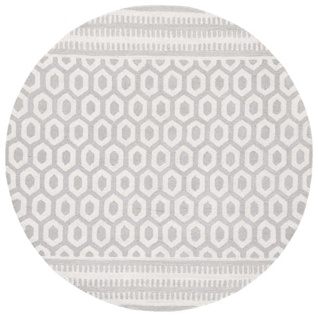 Safavieh Capri 6'-0" x 6'-0" Rug in Ivory / Grey