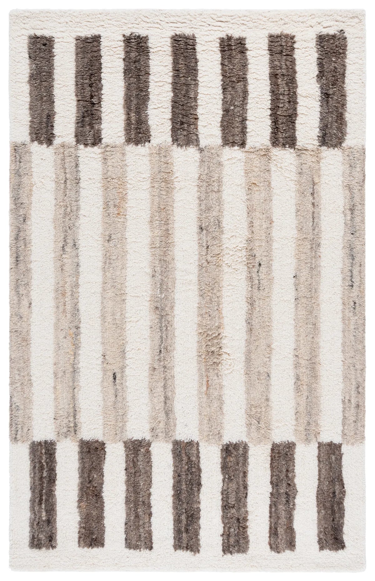 Safavieh Vermont 4'-0" x 6'-0" Rug in Ivory / Grey
