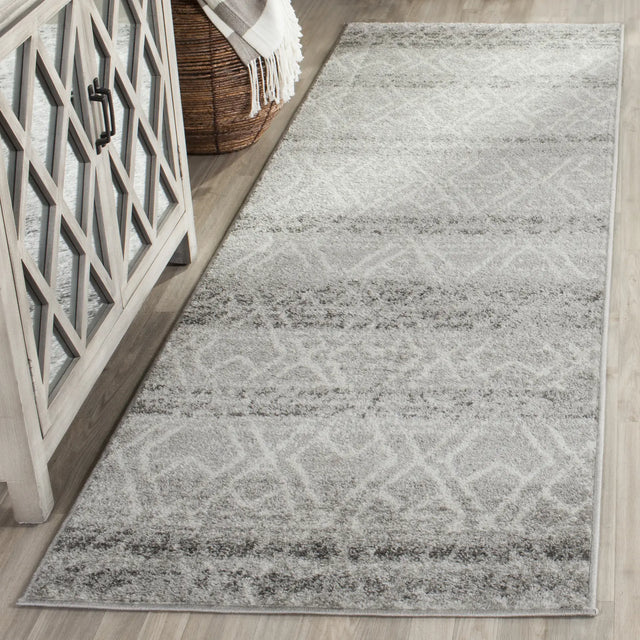 Safavieh Adirondack 2'-6" x 12'-0" Rug in Silver / Ivory