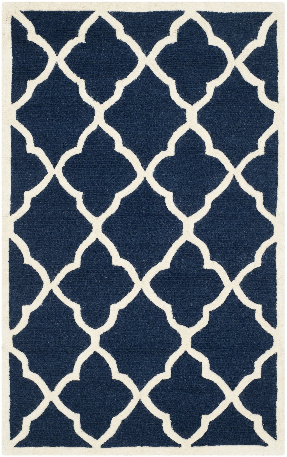 Safavieh Cambridge 3'-0" x 5'-0" Rug in Navy / Ivory
