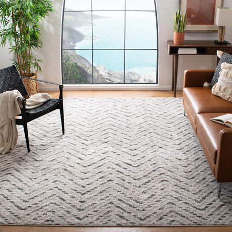 Safavieh Adirondack 10'-0" x 14'-0" Rug in Ivory / Charcoal