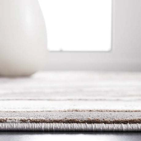 Safavieh Craft 4'-0" x 6'-0" Rug in Grey / Beige