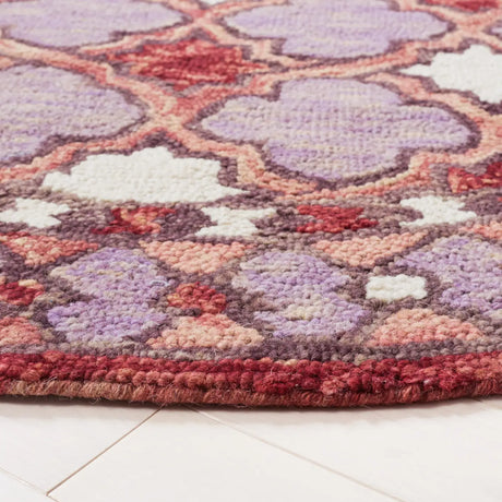 Safavieh Aspen 5'-0" x 5'-0" Rug in Red / Pink