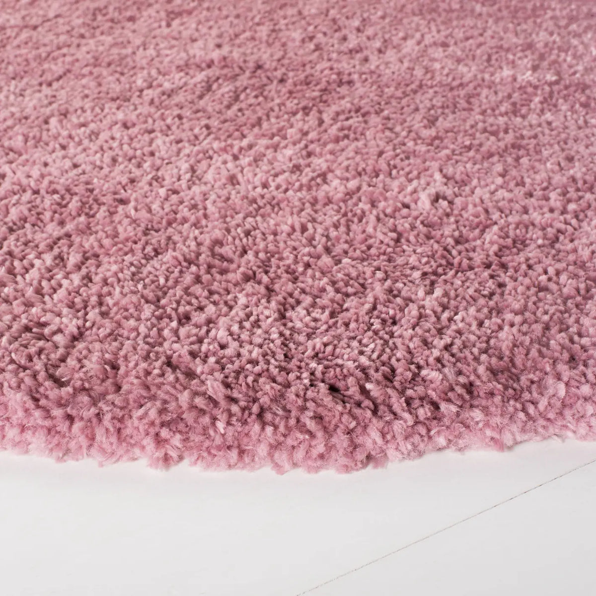Safavieh Fontana Shag  800 6'-7" x 6'-7" Rug in Pink