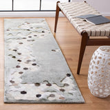 Safavieh Manhattan 2'-3" x 8'-0" Rug in Grey / Ivory