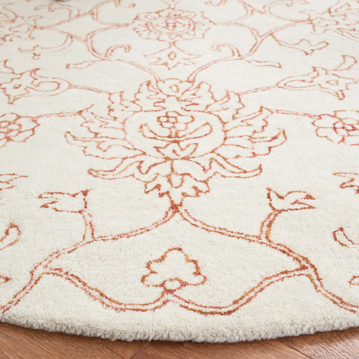 Safavieh Jardin 6'-0" x 6'-0" Rug in Ivory / Rust