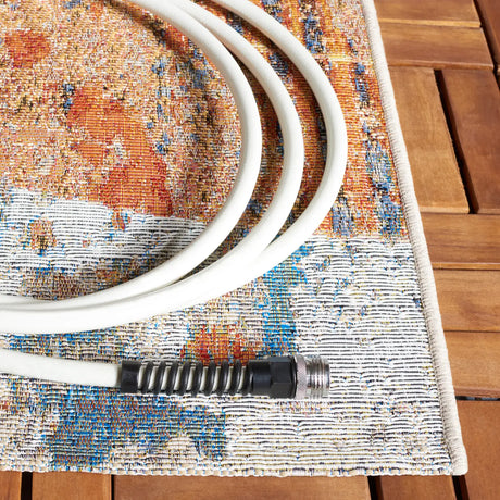 Safavieh Barbados 500 4'-0" x 6'-0" Rug in Blue / Rust