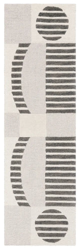 Safavieh Chatham 2'-3" x 8'-0" Rug in Grey / Dark Grey