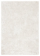 Safavieh Martha Stewart 300 5'-3" x 7'-6" Rug in Ivory