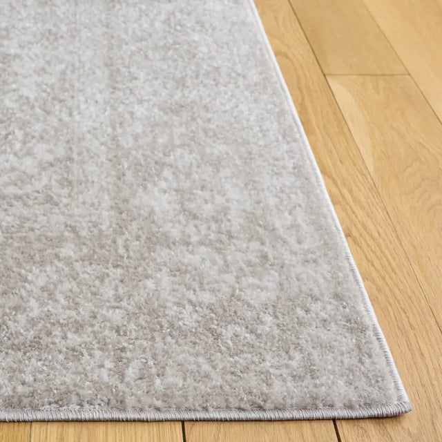 Safavieh Adirondack 5'-1" x 7'-6" Rug in Beige / Taupe