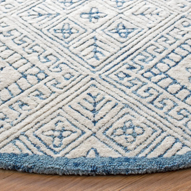 Safavieh Glamour 6'-0" x 6'-0" Rug in Blue / Ivory