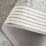 Safavieh Ebony 4'-0" x 6'-0" Rug in Blue / Ivory