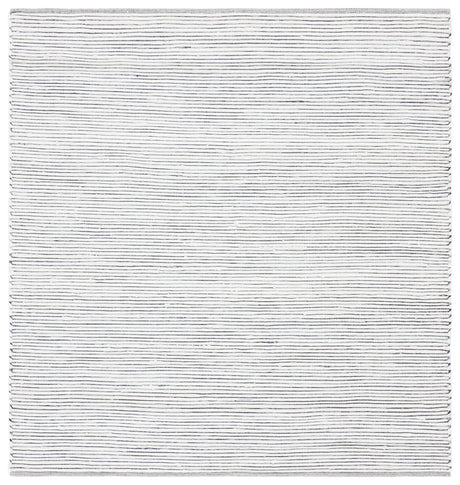 Safavieh Montauk 6'-0" x 6'-0" Rug in Navy / Ivory