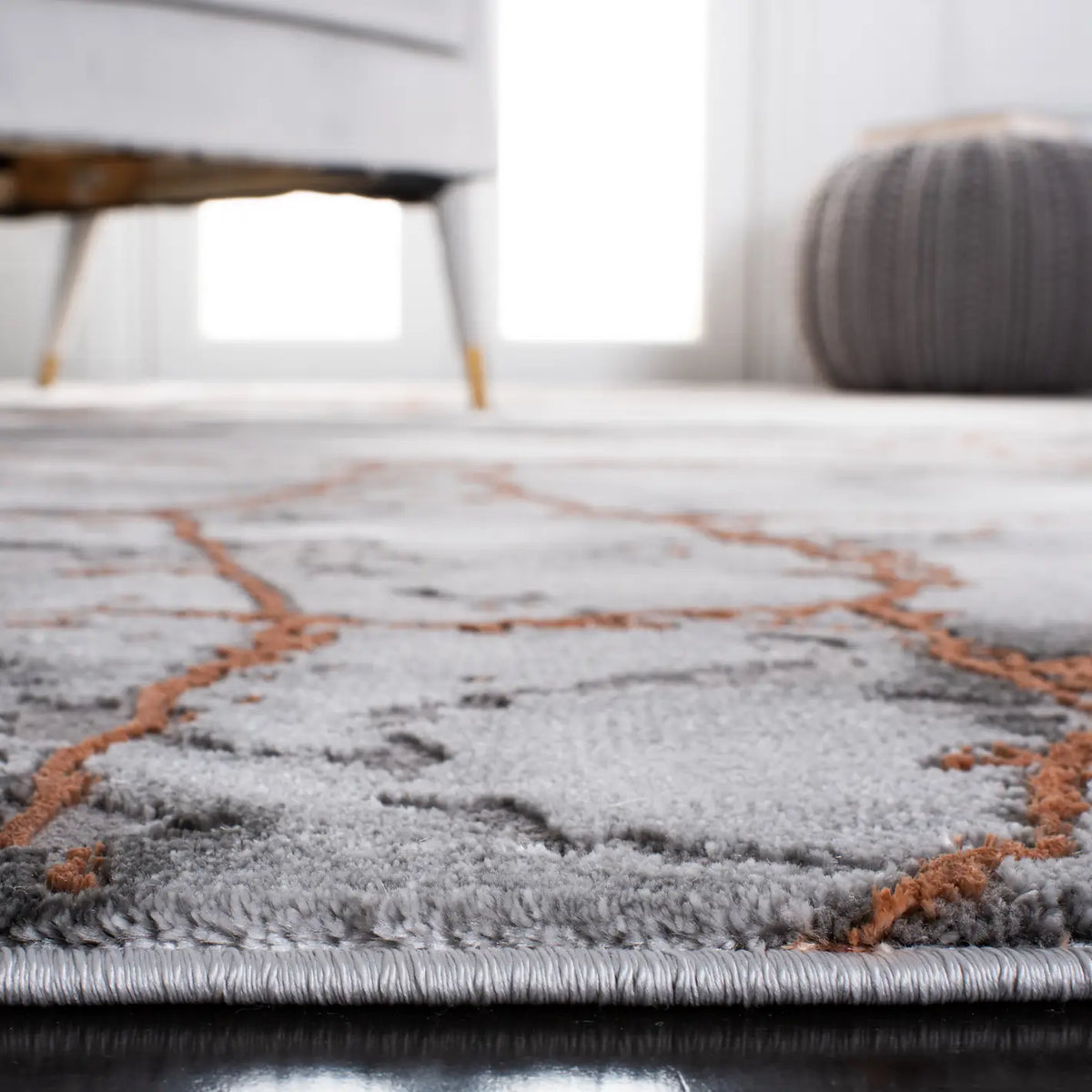 Safavieh Craft 4'-0" x 6'-0" Rug in Grey / Orange