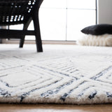 Safavieh Abstract 6'-0" x 9'-0" Rug in Ivory / Charcoal