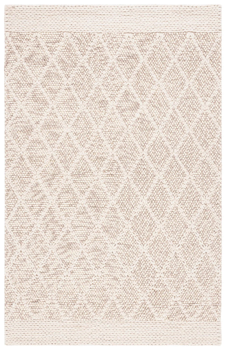 Safavieh Natura 4'-0" x 6'-0" Rug in Brown / Ivory