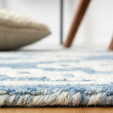 Safavieh Abstract 4'-0" x 6'-0" Rug in Blue / Ivory
