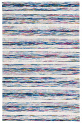 Safavieh Marbella 4'-0" x 6'-0" Rug in Ivory / Blue