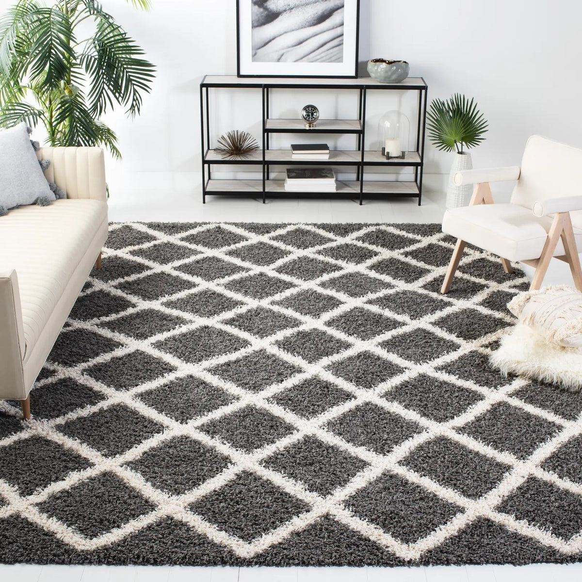 Safavieh Sgd-Dallas Shag 10'-0" x 14'-0" Rug in Dark Grey / Ivory