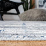 Safavieh Amelia 4'-5" x 6'-5" Rug in Grey / Blue
