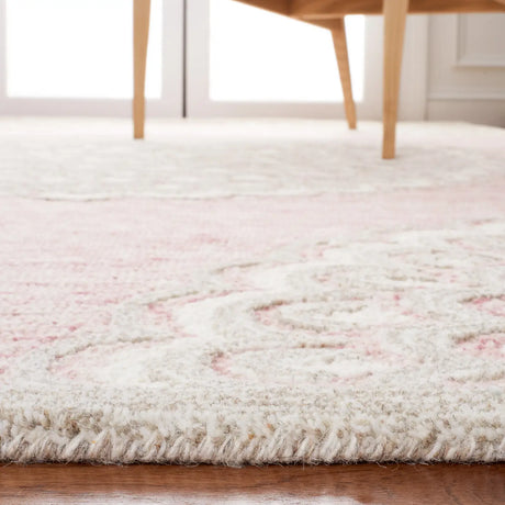 Safavieh Metro 4'-0" x 6'-0" Rug in Dark Pink / Ivory