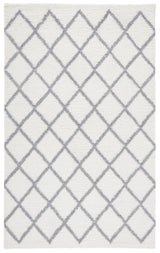 Safavieh Vermont 4'-0" x 6'-0" Rug in Ivory / Grey