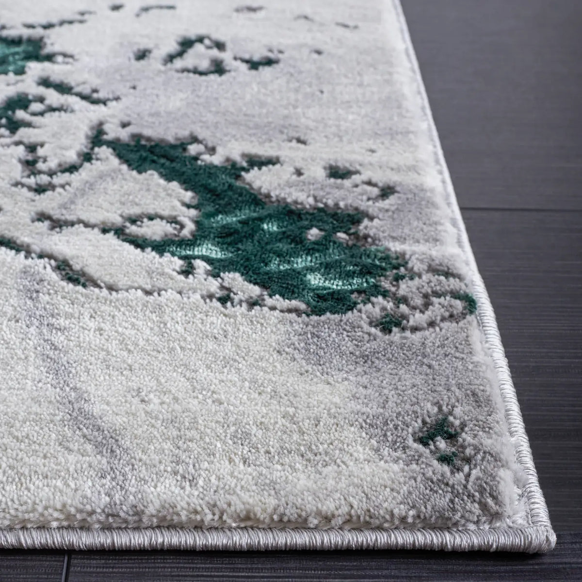 Safavieh Craft 4'-0" x 6'-0" Rug in Grey / Green