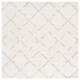 Safavieh Arizona Shag 6'-7" x 6'-7" Rug in Ivory / Beige