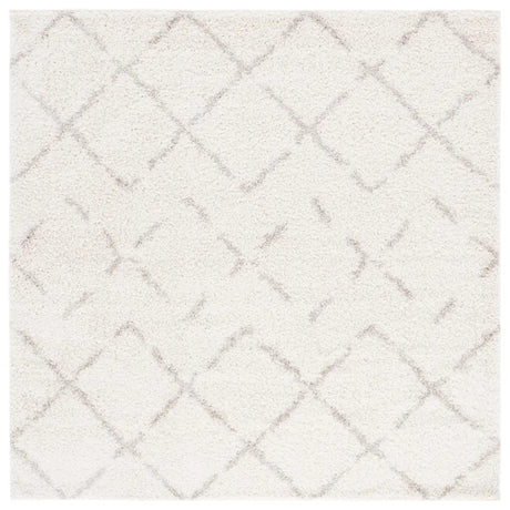 Safavieh Arizona Shag 6'-7" x 6'-7" Rug in Ivory / Beige