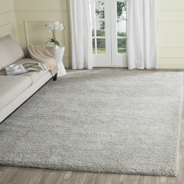 Safavieh Ultimate Shag 8'-0" x 10'-0" Rug in Silver / Silver