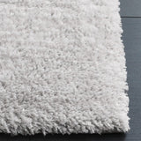 Safavieh Jasmine Shag 4'-0" x 6'-0" Rug in Light Grey / Ivory