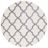 Safavieh Cambridge 6'-0" x 6'-0" Rug in Ivory / Silver