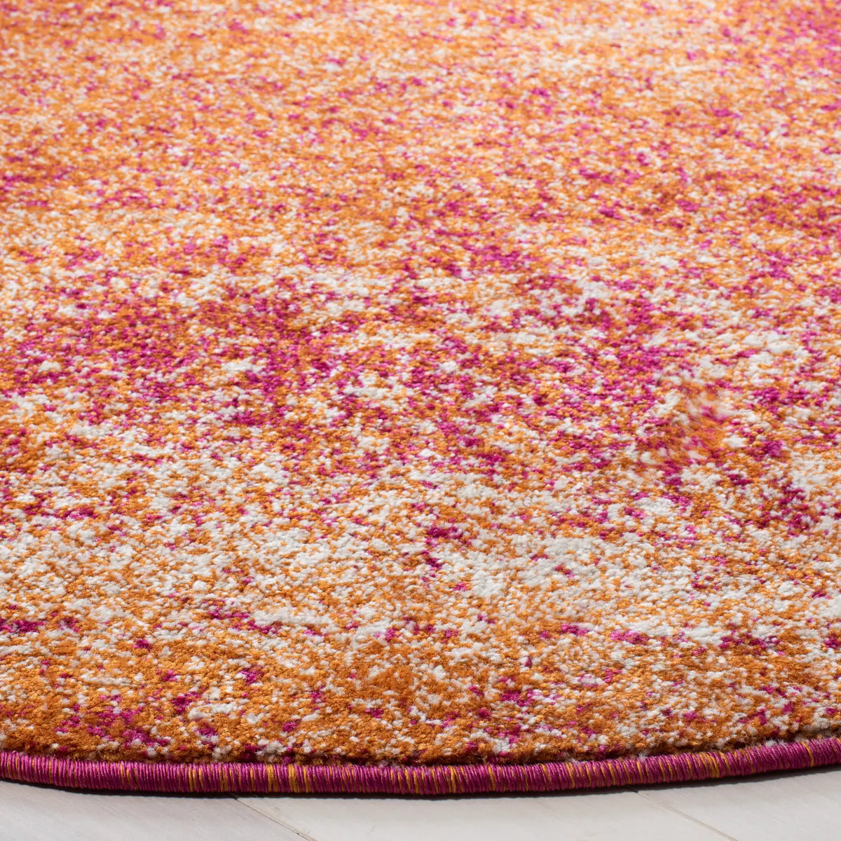 Safavieh Evoke 6'-7" x 6'-7" Rug in Ivory / Orange