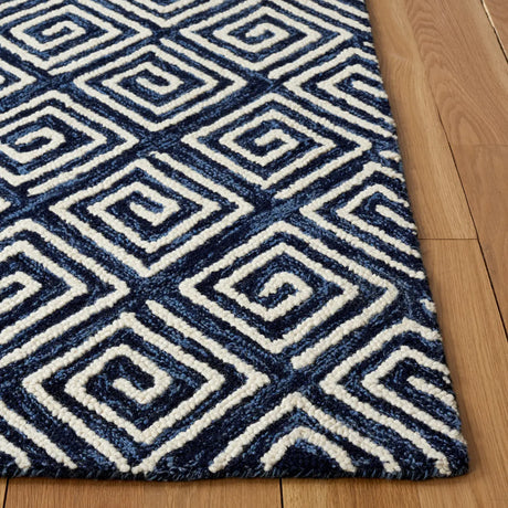 Safavieh Metro 4'-0" x 6'-0" Rug in Navy / Ivory
