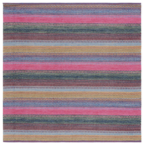 Safavieh Montauk 6'-0" x 6'-0" Rug in Red / Blue