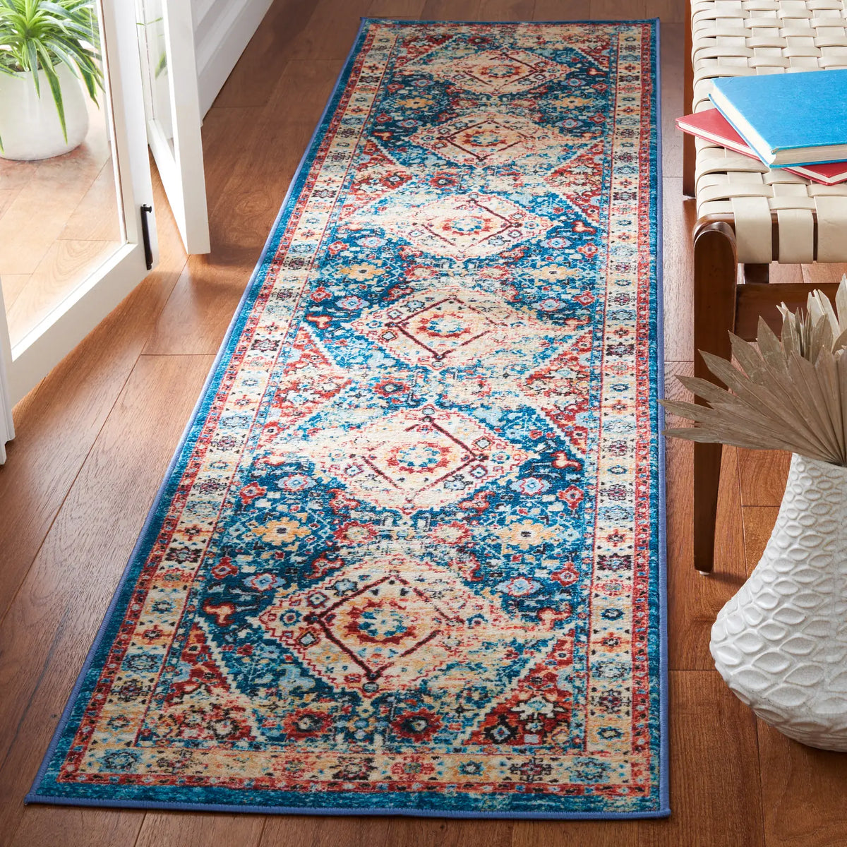 Safavieh Riviera 2'-2" x 9'-0" Rug in Blue / Gold