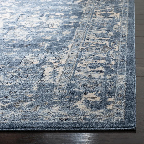 Safavieh Charleston 4'-0" x 6'-0" Rug in Navy / Creme