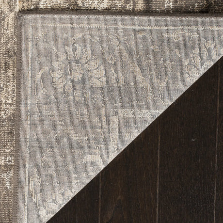 Safavieh Vintage 4'-0" x 5'-7" Rug in Soft Anthracite
