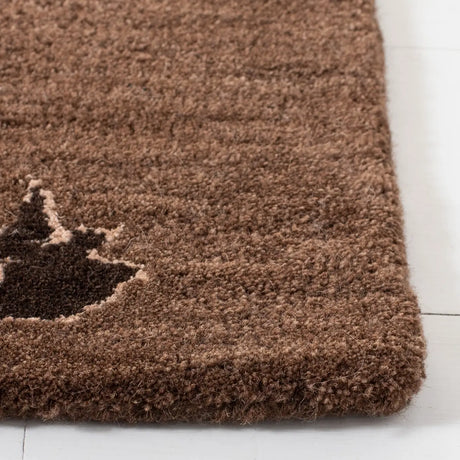 Safavieh Soho 5'-0" x 8'-0" Rug in Brown
