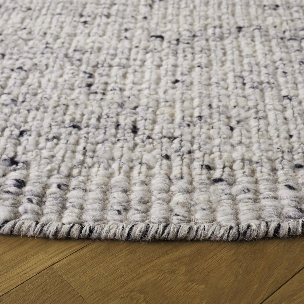 Safavieh Mirage 6'-0" x 6'-0" Rug in Light Grey / Black