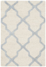 Safavieh Cambridge 2'-0" x 3'-0" Rug in Ivory / Light Blue