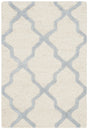 Safavieh Cambridge 2'-0" x 3'-0" Rug in Ivory / Light Blue