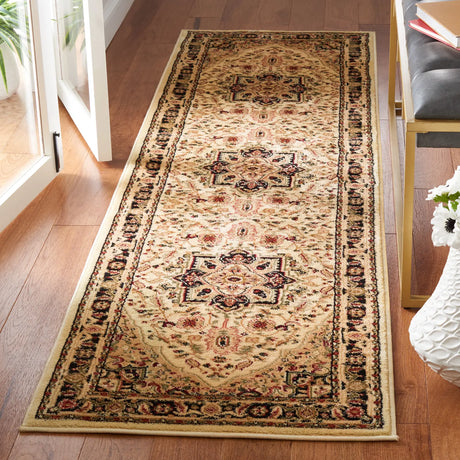 Safavieh Lyndhurst 2'-3" x 8'-0" Rug in Beige / Black
