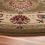 Safavieh Lyndhurst 5'-3" x 5'-3" Rug in Green / Ivory