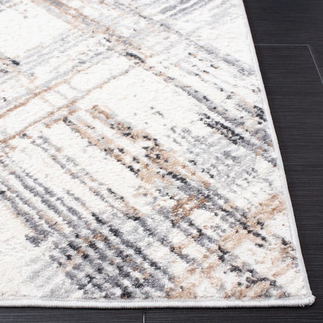 Safavieh Shivan 100 4'-0" x 6'-0" Rug in Ivory / Grey