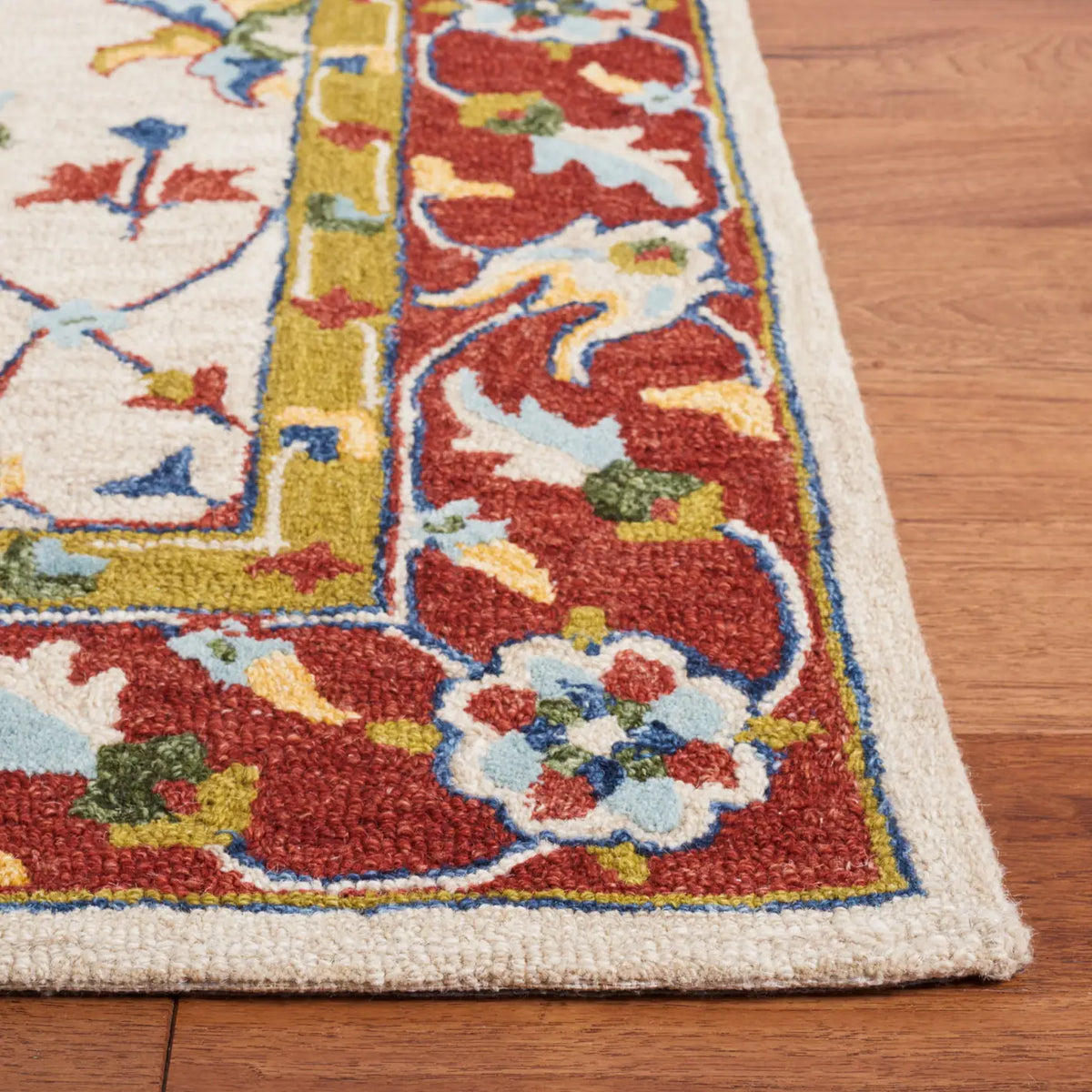 Safavieh Micro-Loop 4'-0" x 6'-0" Rug in Beige / Rust