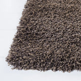 Safavieh Santa Monica Shag 5'-3" x 7'-6" Rug in Mushroom
