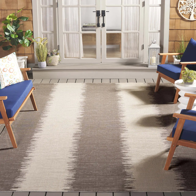 Safavieh Courtyard 6'-7" x 9'-6" Rug in Beige / Brown