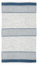 Safavieh Montauk 3'-0" x 5'-0" Rug in Ivory / Navy